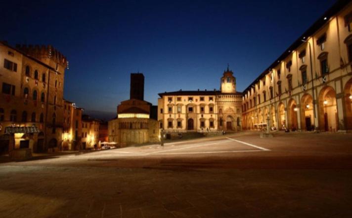 Piccolo Garibaldi Appartamento Arezzo Dış mekan fotoğraf